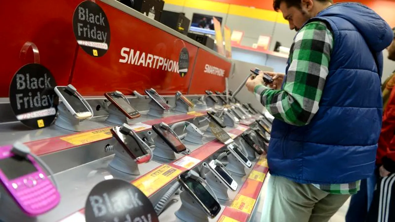 BLACK FRIDAY 2013. A doua rundă. Ce oferte au magazinele la televizoare, laptopuri, smartphone-uri și tablete