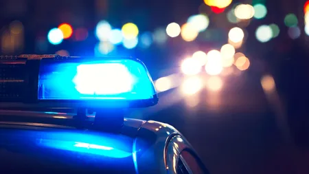 Tragedie pe o șosea din Dolj: Doi bărbați au MURIT, după ce mașina în care se aflau a lovit un copac