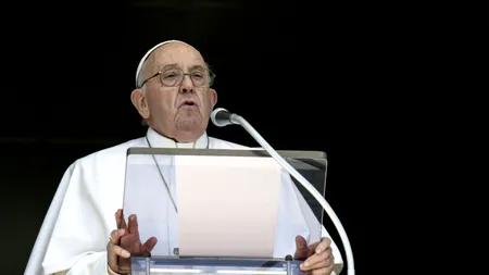 Papa Francisc, îndemn la PACE: 