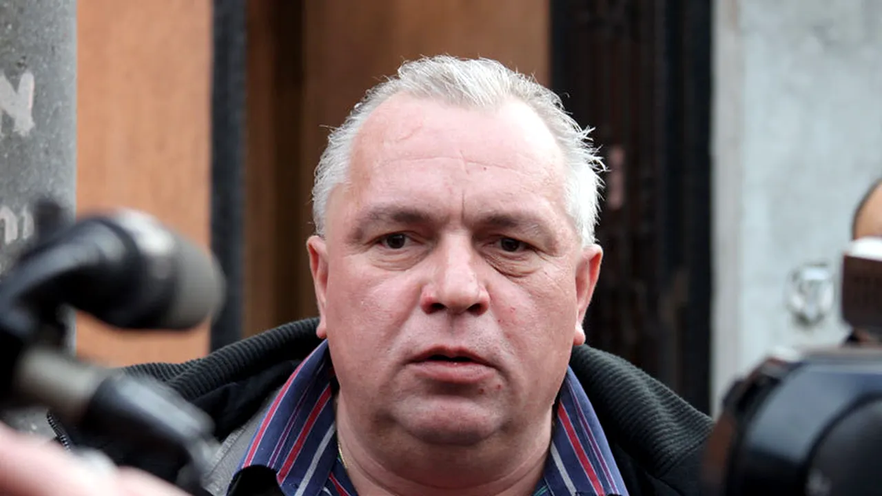 Procesul lui Nicușor Constantinescu, suspendat pentru ca acesta să fie dus la spital
