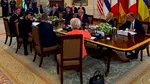 Șefa Comisiei Europene și-a lăsat pe covorul din Biroul Oval POȘETA de mii de euro. Sorina Matei: Pe austeritate. Cum îi place lui Bolojan