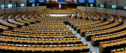 <span style='background-color: #dd3333; color: #fff; ' class='highlight text-uppercase'>ALEGERI 2024</span> Cetățenii UE își aleg cei 720 de viitori eurodeputați. Primele estimări privind componența viitorului Parlament European