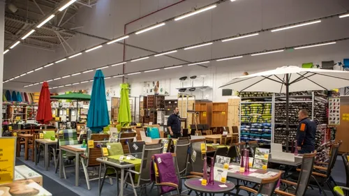 Unul dintre cei mai importanți retaileri de mobilă din Europa face angajări la Sibiu