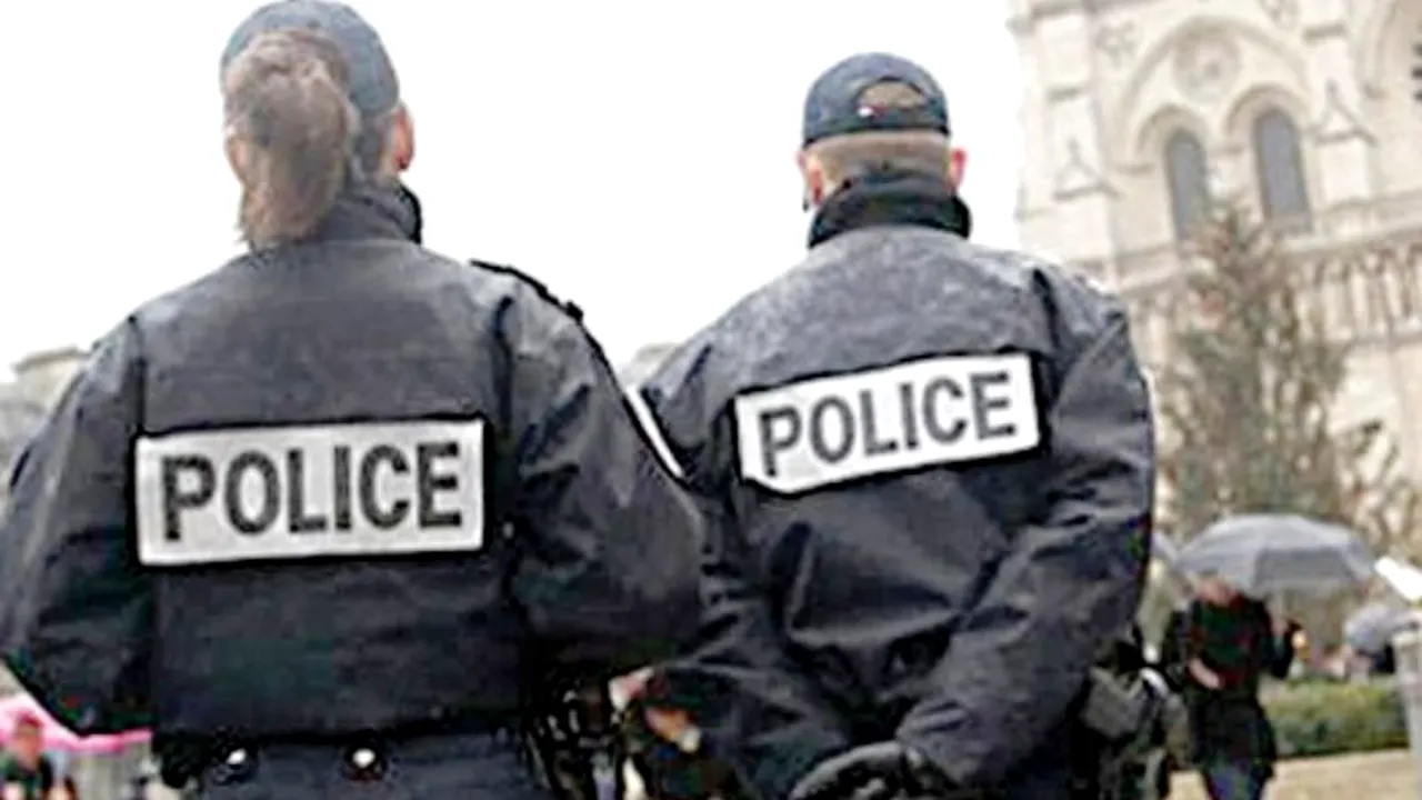 O româncă a fost decapitată la marginea Parisului