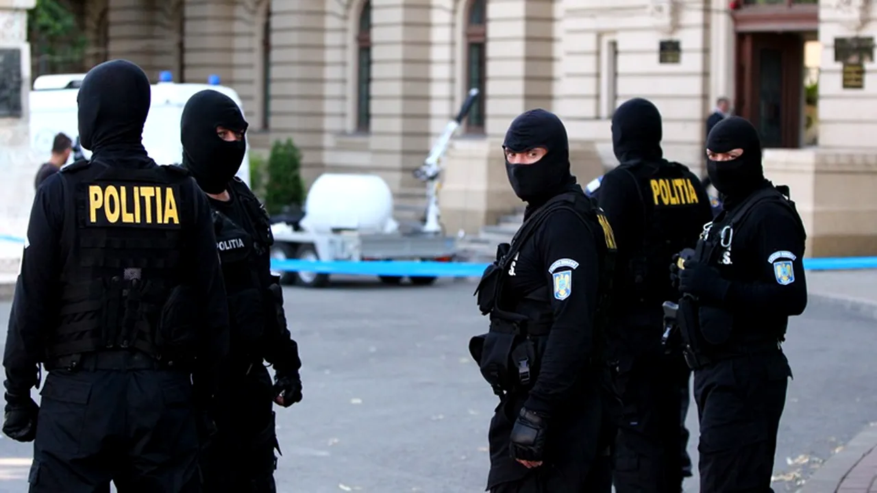 Un bărbat care a făcut amenințări într-un hotel din Capitală, audiat de polițiști 