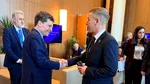 Nicușor Dan, discuție cu premierul ungar Peter Magyar, la încheierea summitului de la Ankara