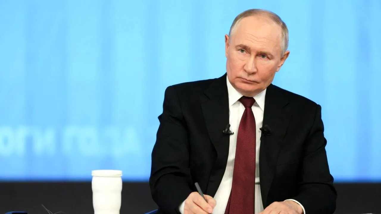 Misiunea „istorică” a lui Putin și REALITATEA PARALELĂ în care trăiește liderul Rusiei. De ce îi regretă pe Jacques Chirac, Helmut Kohl și Berlusconi