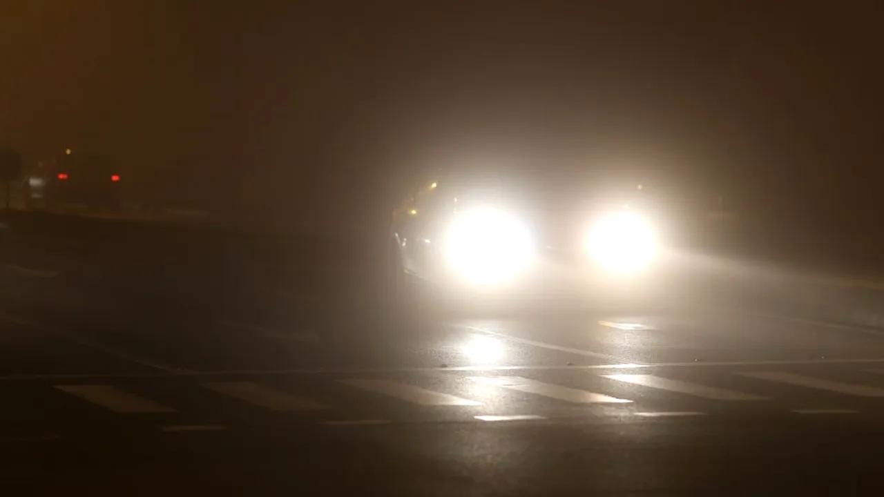 Cod galben de ceață și ghețuș. Avertizare meteo pentru 22 de județe
