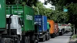 Aglomerație la frontiera Galați. Camioanele așteaptă ore întregi pentru a ieși din România. Autoritățile recomandă rute alternative