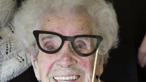 Povestea femeii care a ajuns la 104 ani. Care este secretul longevității ei