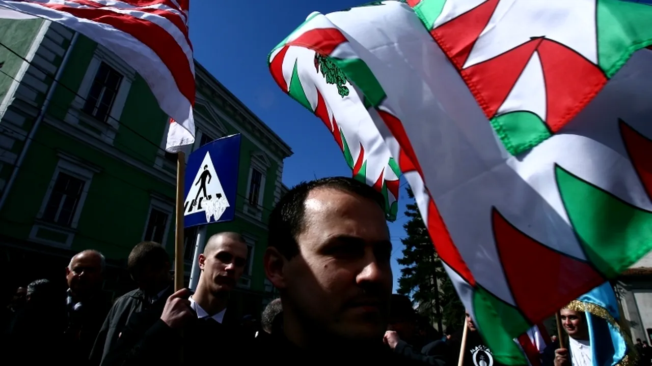 25.000 de maghiari au ieșit în stradă la Sfântu Gheorghe, la protestul în cazul Colegiului 