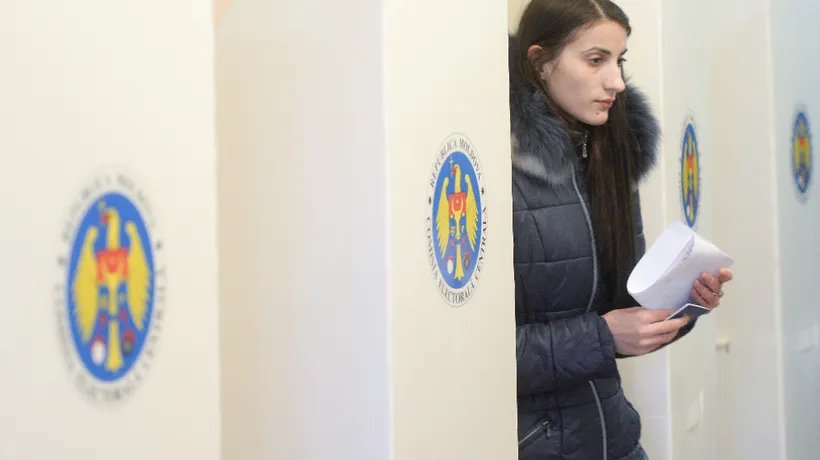 ALEGERI ÎN MOLDOVA. Moldovenii își aleg duminică primarii și consilierii locali și raionali