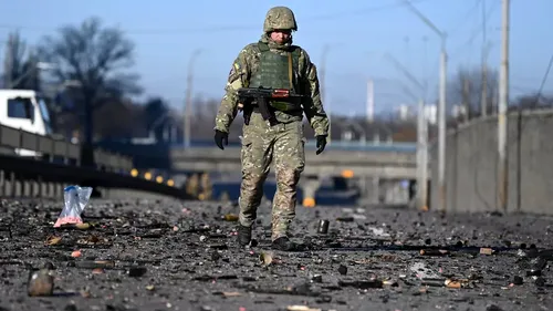 Associated Press: Ofensiva Rusiei încetinește după două săptămâni de război, iar obiectivul principal al Kremlinului nu a fost realizat