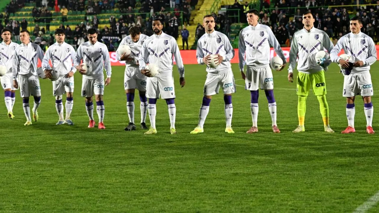 Antrenorul lui FC Argeș, despre amicalele din cantonamentul din Turcia: „Vrea să mă dea afară”