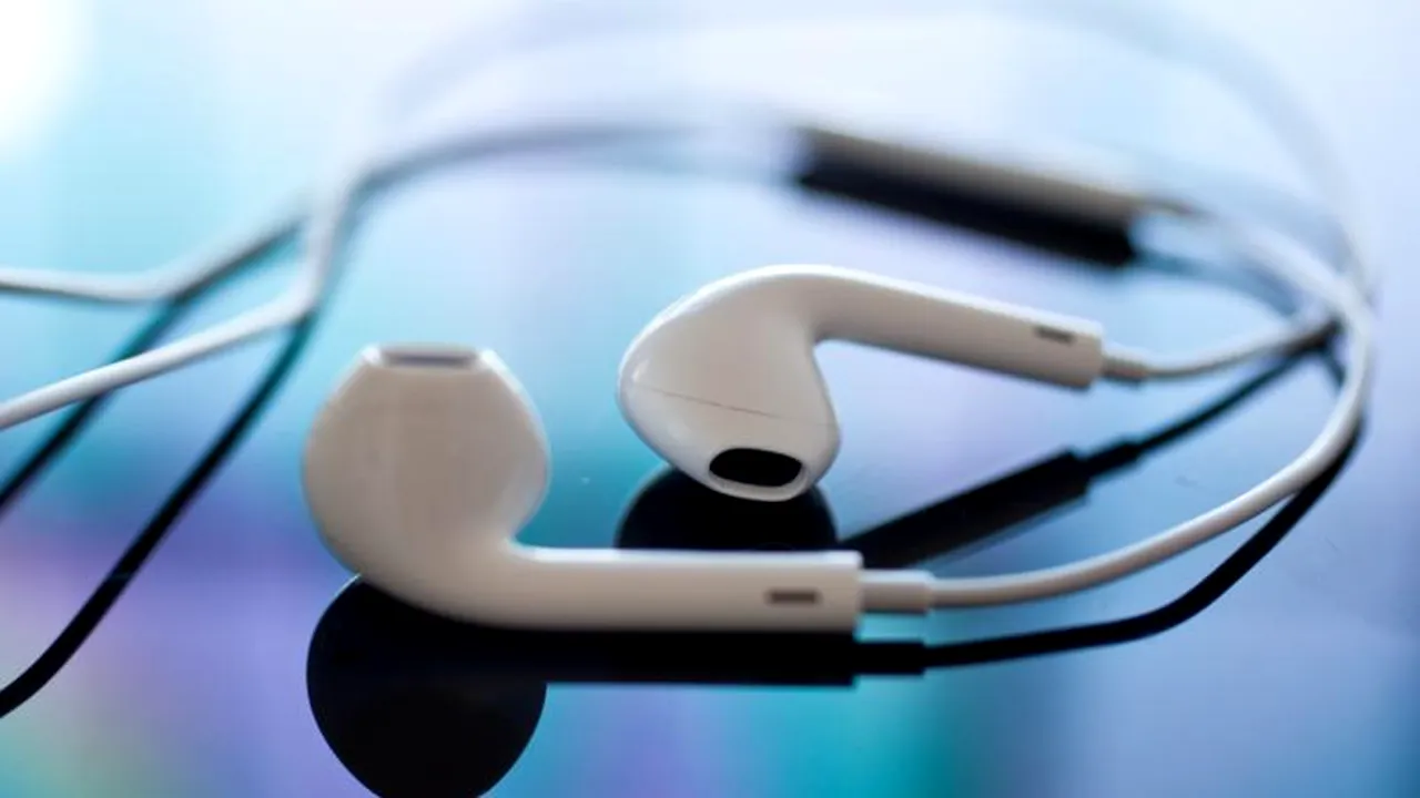 Apple, chemată în judecată pentru folosirea mărcii 