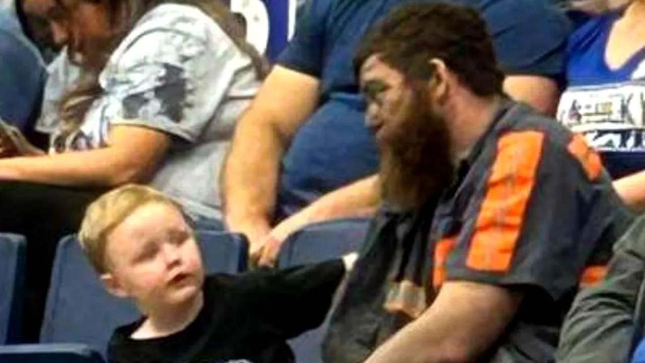 El este „tatăl anului”! Imaginea care a impresionat o lume întreagă