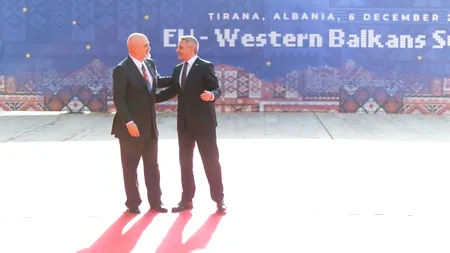 Ce spun românii pe pagina de Facebook a cancelarului austriac Karl Nehammer