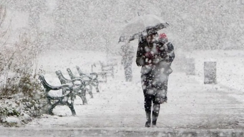 ANM face anunțul: când vin ninsorile în România! Prognoza meteo pentru iarna 2022-2023