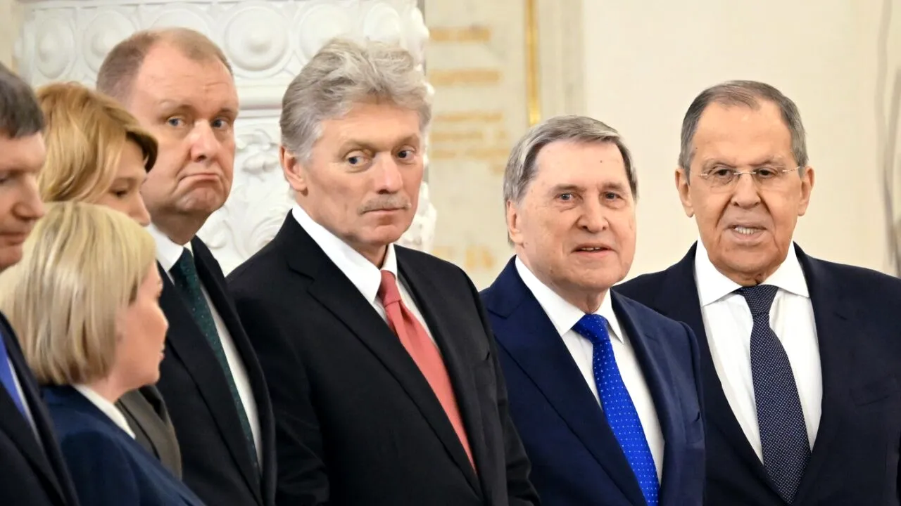 Negotiations between Russian President Vladimir Putin and the Sultan of Oman Haytham bin Tarek Al Said in the Kremlin. 