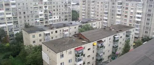 Descoperire macabră pe acoperișul unui bloc din Iași