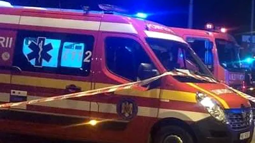 Mai multe mașini, inclusiv o ambulanță și un microbuz, implicate într-un accident pe Calea Plevnei din Capitală / Șase victime, transportate la spital
