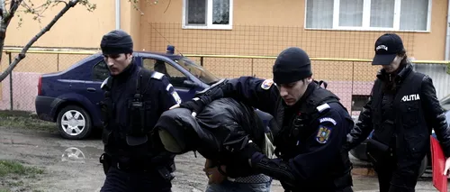 Cei doi tineri care au spart vitrinele a 26 de magazine din Brașov au fost arestați