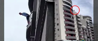 Atenție, imagini ȘOCANTE! Un orădean a sărit de la etajul nouă al unui bloc din oraș