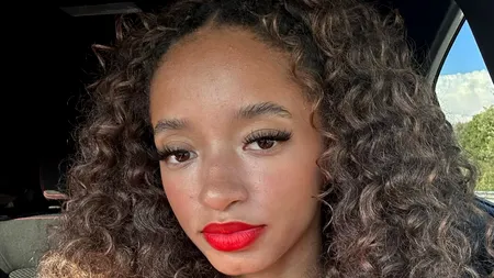 De la triplusalt la podiumul de MODĂ. Povestea fabuloasă a lui Jennifer Dossey