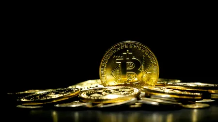 A aruncat un hard cu 800 de bitcoin la gunoi și încearcă fără succes să-l recupereze: Ar VALORA aproximativ 750 de milioane dolari