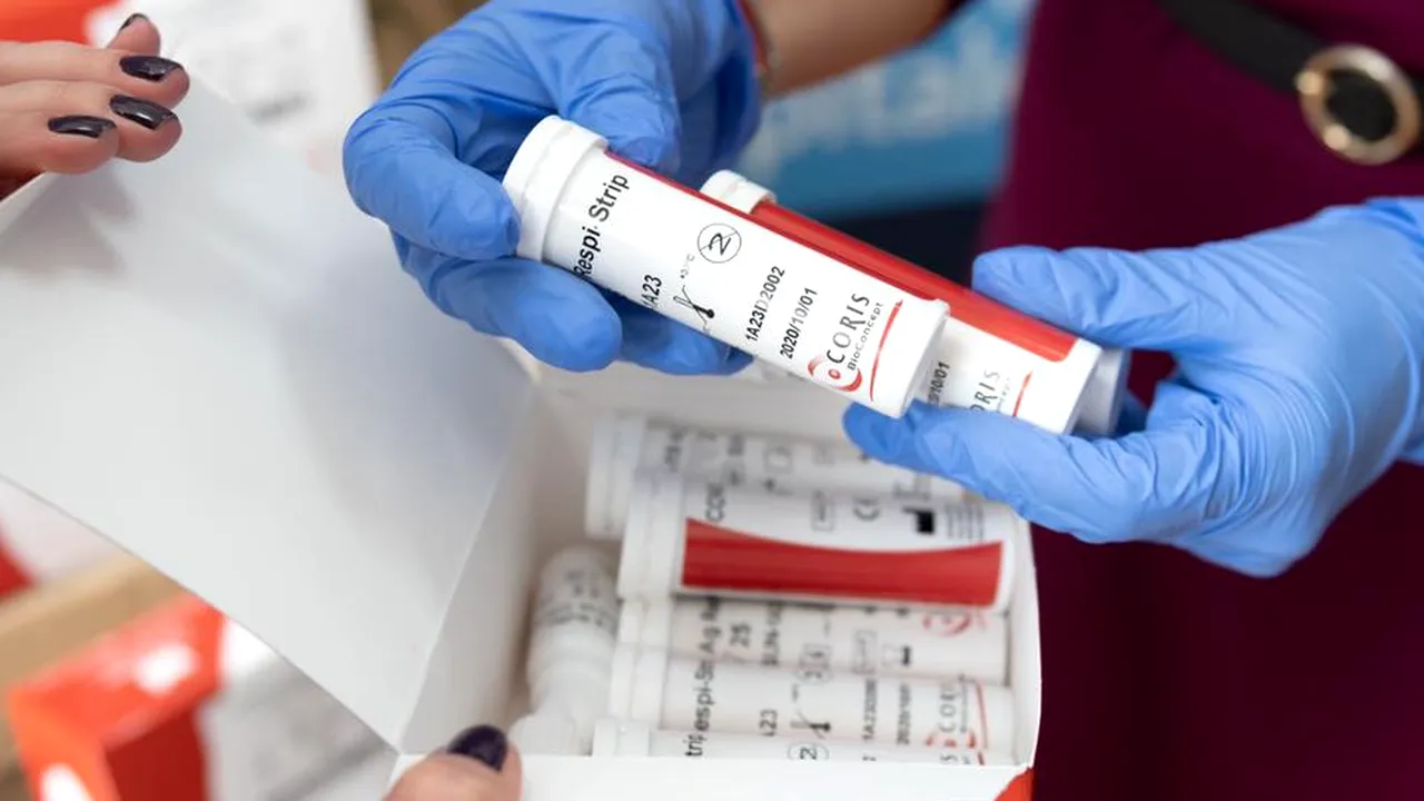 ANUNȚ. Firea: Au ajuns în țară cele 6.000 de teste rapide pentru cadrele medicale din spitalele bucureștene