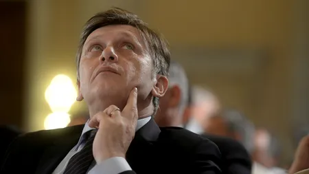 Cu cine va vota CRIN ANTONESCU la prezidențiale? „Unii au scris chiar și câte o CARTE”
