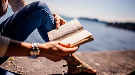 Un roman scris de un român a ajuns în topul celor mai vândute cărți în Columbia 