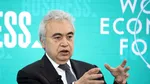 Șeful AIE avertizează că rezervele globale de petrol mai ajung doar pentru câteva săptămâni. Ce cantități uriașe a scos agenția pe piață până acum