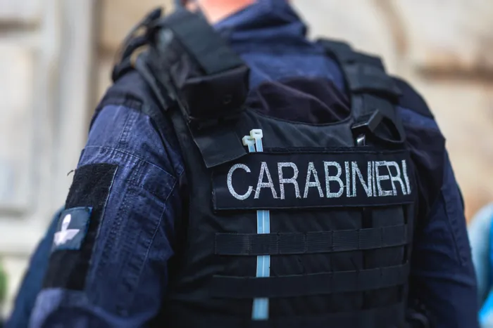 Român găsit mort din cauza frigului, în Italia. Oamenii au trecut nepăsători pe lângă cadavrul bărbatului