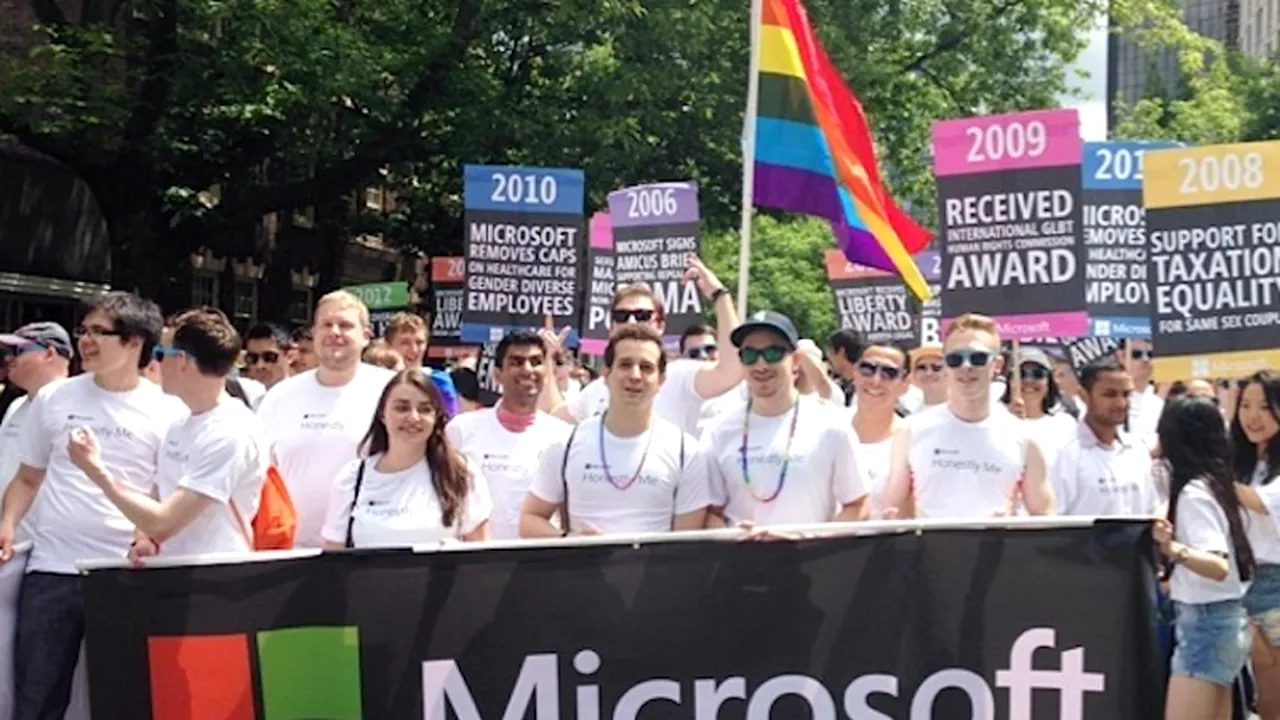 Decizie fără precedent la Microsoft: 18.000 de oameni vor fi dați afară