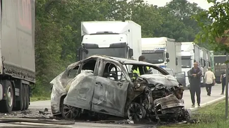 ACCIDENT grav în Bulgaria. Doi români au murit carbonizați după ce mașina în care se aflau a intrat într-un TIR