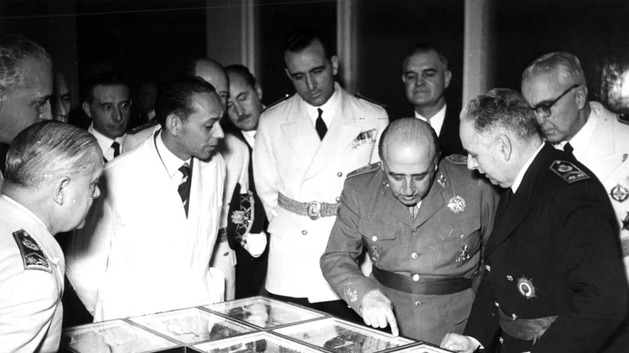 Moștenitorii lui Franco, obligați să restituie reședința de vară a fostului dictator! - Galerie FOTO