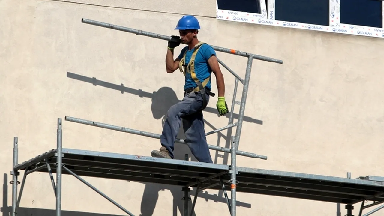 Numărul locuințelor construite anul trecut a scăzut. Unde s-au făcut cele mai puține case