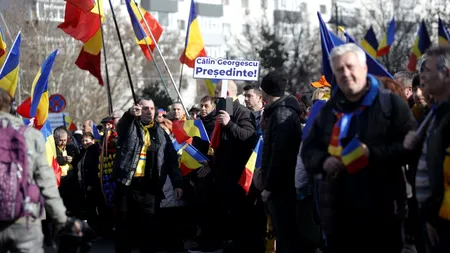 Ce au văzut pe cer susținătorii lui Călin Georgescu la mitingul de Ziua Unirii: 