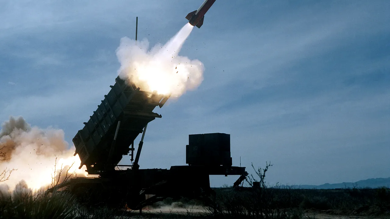 România continuă programul de înarmare. Ministerul Apărării confirmă achiziția de rachete Patriot de un miliard de euro