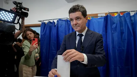 Nicușor Dan: Am votat pentru mulți oameni tăcuți, muncitori, pe care nu i-a reprezentat nimeni până azi. Am votat pentru SPERANȚĂ