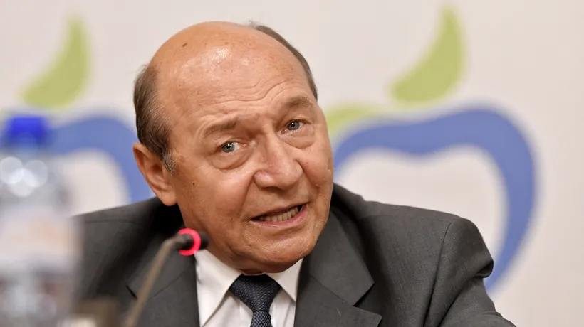 Traian Băsescu acuză: Pensionarii sunt furați ca în codru. Olguţa şi Dragnea au planificat furtul înainte de declanşarea crizei / Calculele prezentate de fostul președinte