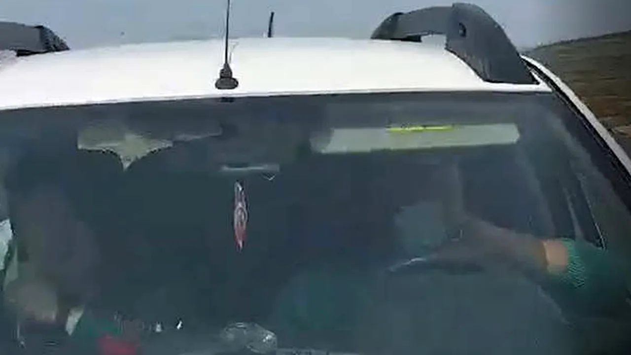 Doi angajați ai DSP Bihor, sancționați cu câte 500 de lei, pentru că au fost filmați fără mască