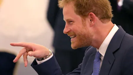 Ea este iubita secretă a Prințului Harry

