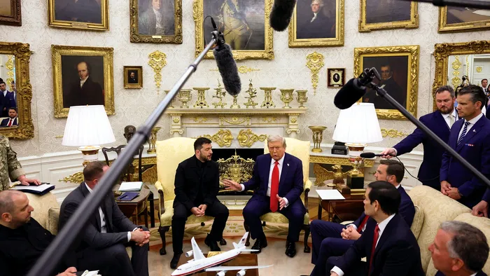 The New York Times dezv&#259;luie cum liderii europeni au aflat din pres&#259; despre planul de pace al lui Trump pe Ucraina. &bdquo;Coali&#539;ia voin&#539;ei&rdquo; a devenit &bdquo;coali&#539;ia celor care a&#537;teapt&#259;&rdquo;