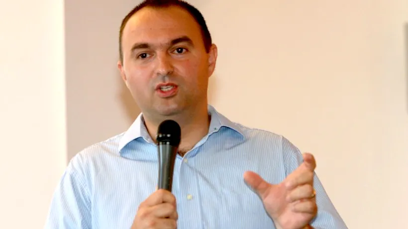 REFERENDUM 2012. Cristian Adomniței a demisionat din Biroul Politic Central al PNL. Este o demisie de onoare