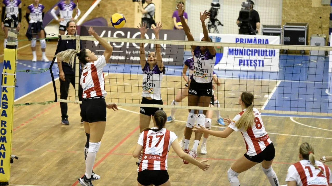 Învinsă de FCSB la fotbal, Dinamo vrea titlul la volei