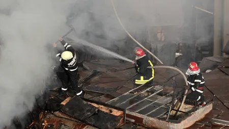 Incendiu puternic la un centru de copii din Onești