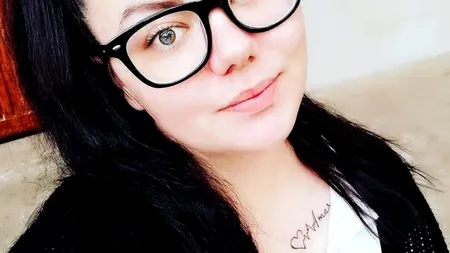 Andrada Rezmuveș - o autoare stylish: „Scriitorul român nu poate trăi din scris”