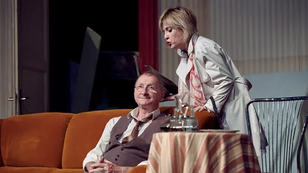 GALERIE FOTO | Seară de gală la Caracal. Horațiu Mălăele a cucerit publicul cu „Dineu cu proști”, celebra piesă regizată de regretatul Ion Caramitru